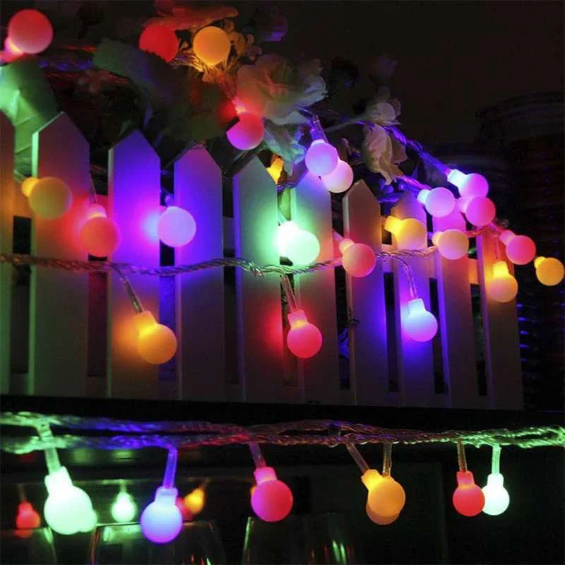 Außen-Lichterkette mit Solarstrom für den Garten