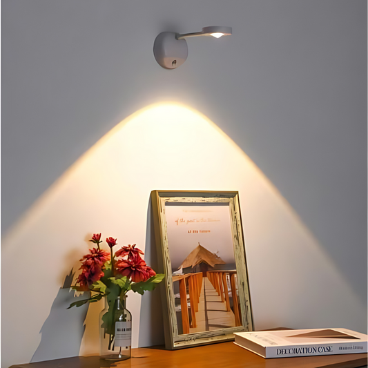 LED-Spotlampe mit Bewegungsmelder und kabelloser Funktion