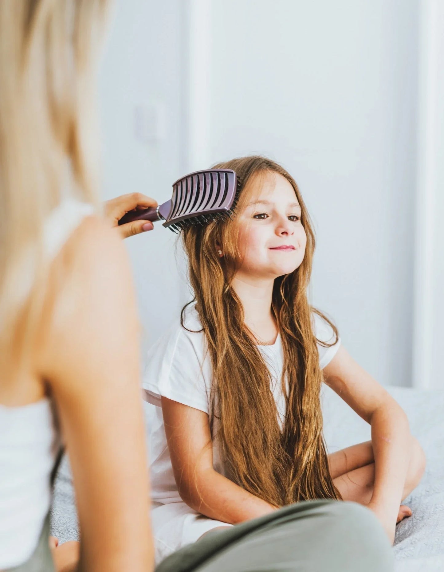 Ergonomische Haarbürste für einfaches Entwirren