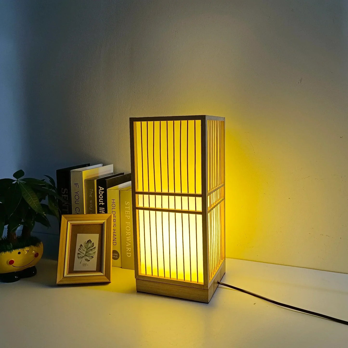 Japanische Tischleuchte – Stilvolle Shoji Lampe für Warmes & Gemütliches Licht