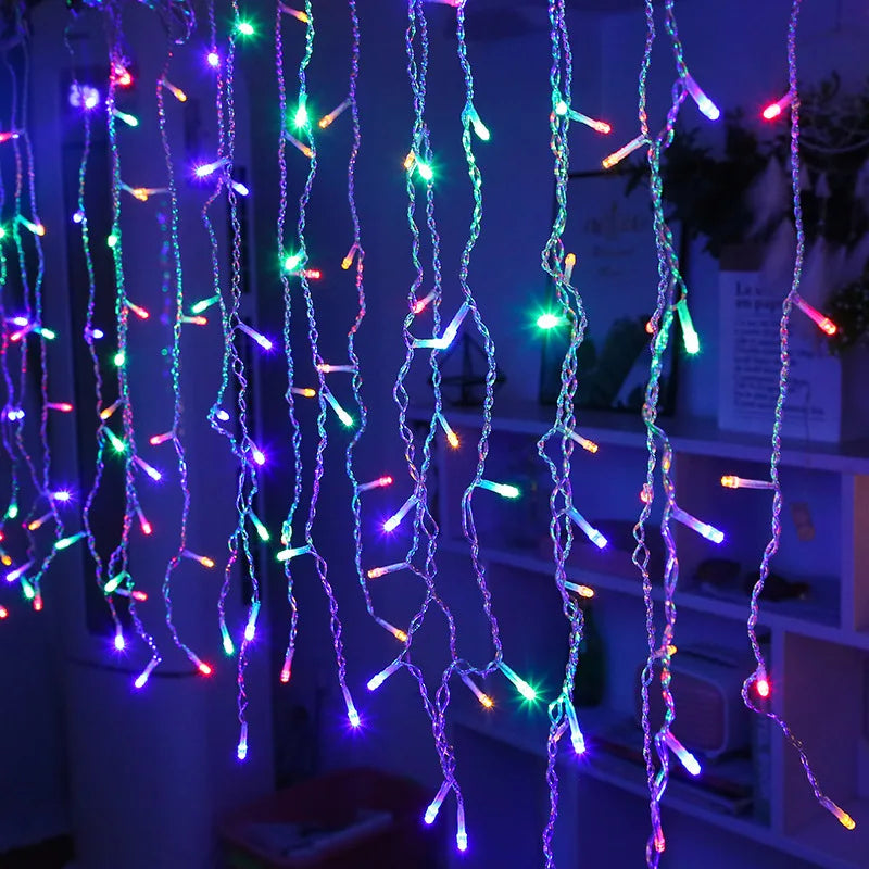Atmosphärische Eiszapfen-Lichterkette mit Farbwechsel und Fernbedienung