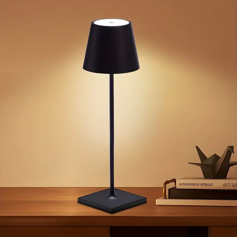 Schlanke Touch-Tischlampe für Schlafzimmer und Büro