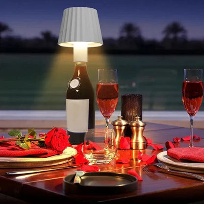 Moderne Flaschen-Lampe im Stilvolles Design