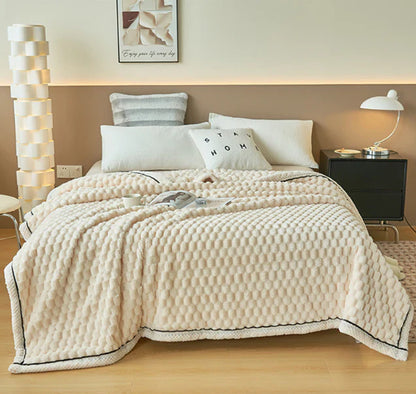 Hochwertige Kuscheldecke | Flauschig und atmungsaktiv