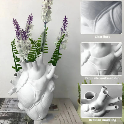 Herzvase im Griechischen Stil – Elegante Deko für Zeitlose Ästhetik