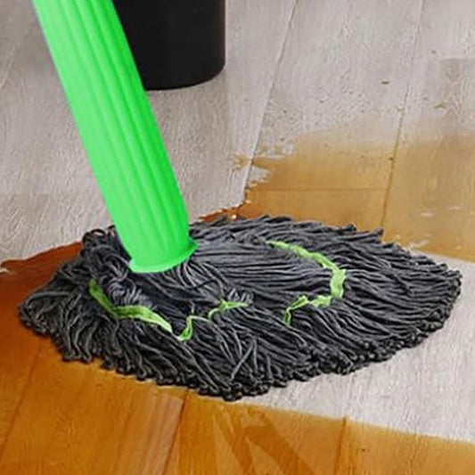 Innovativer Mop mit Selbstreinigung – Für streifenfreie Böden in Minuten