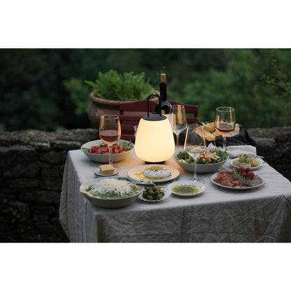 Tragbare LED-Terrassenlampe für stimmungsvolle Beleuchtung
