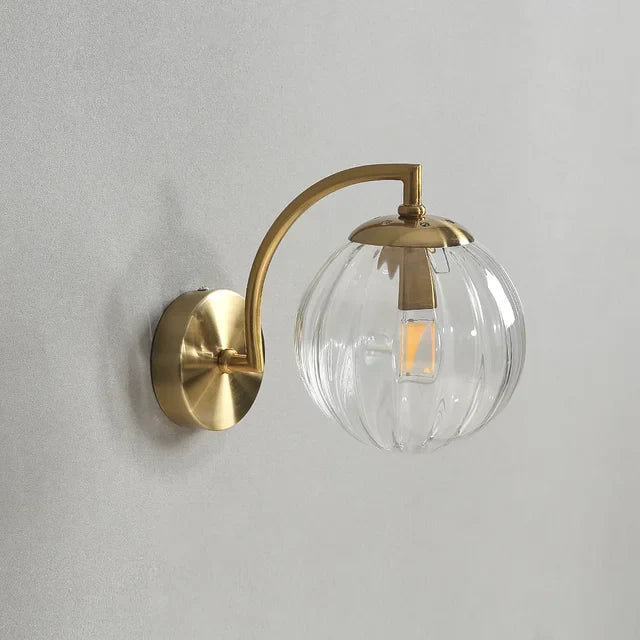 Glaskugel-Wandleuchte im Retro-Design