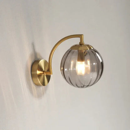 Glaskugel-Wandleuchte im Retro-Design