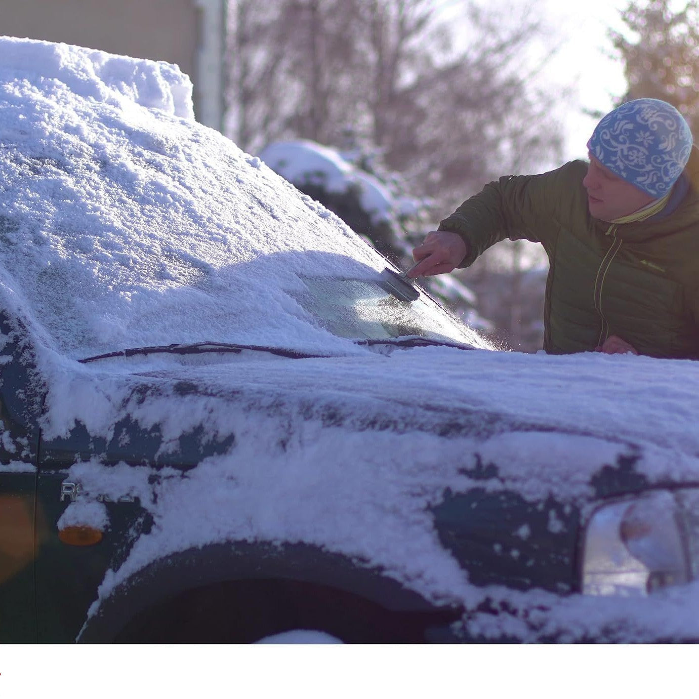 Ganzjähriger Autoschutz für Sonne und Schnee – Universelle Autoabdeckung