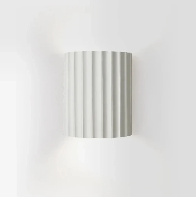 Moderne Wandlampe aus Harz – Stilvolle Beleuchtung für jedes Zuhause