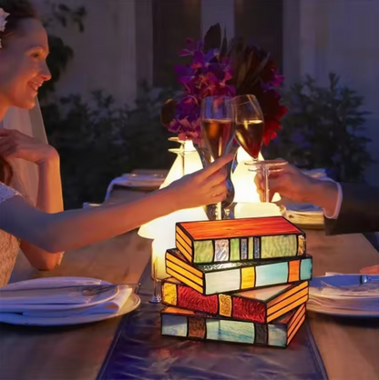 Kreative Bunte Buchlampe im Tiffany-Stil für das Wohnzimmer