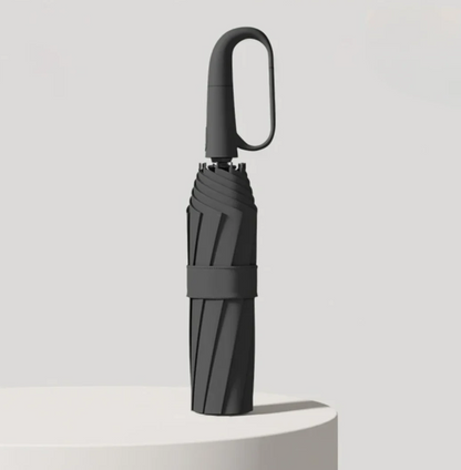 Robuster Regenschirm mit reflektierender Kante – Wind- und regenfest