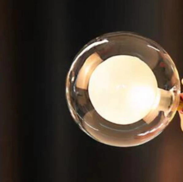 Kreative Lampe mit Kaugummi Blasen Design