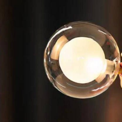 Kreative Lampe mit Kaugummi Blasen Design