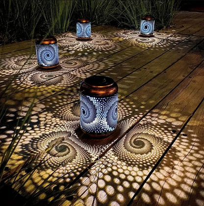 Moderne Solarleuchte für Garten und Terrasse