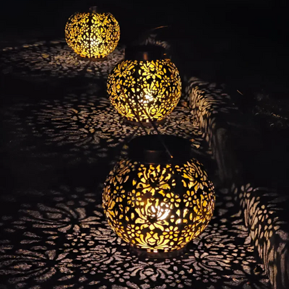 Solarbetriebene LED-Gartenlaterne – Wetterfest und dekorativ