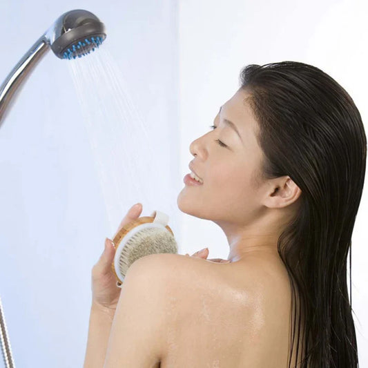 Nachhaltige Körperbürste für Sanftes Peeling und Hautpflege