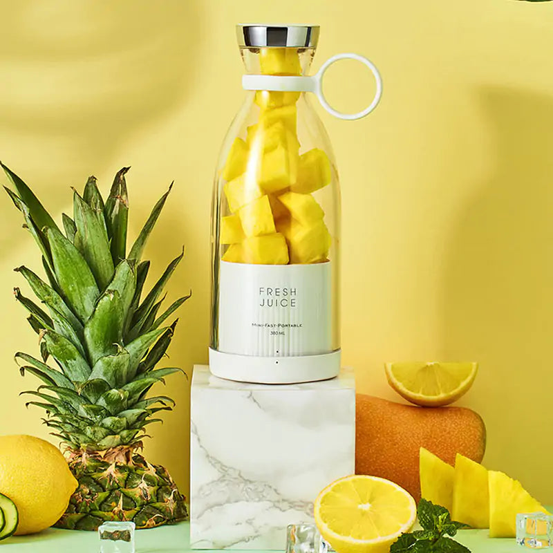 Tragbarer Mixer mit Wiederaufladbarem Akku – Ideal für Smoothies und Shakes Unterwegs