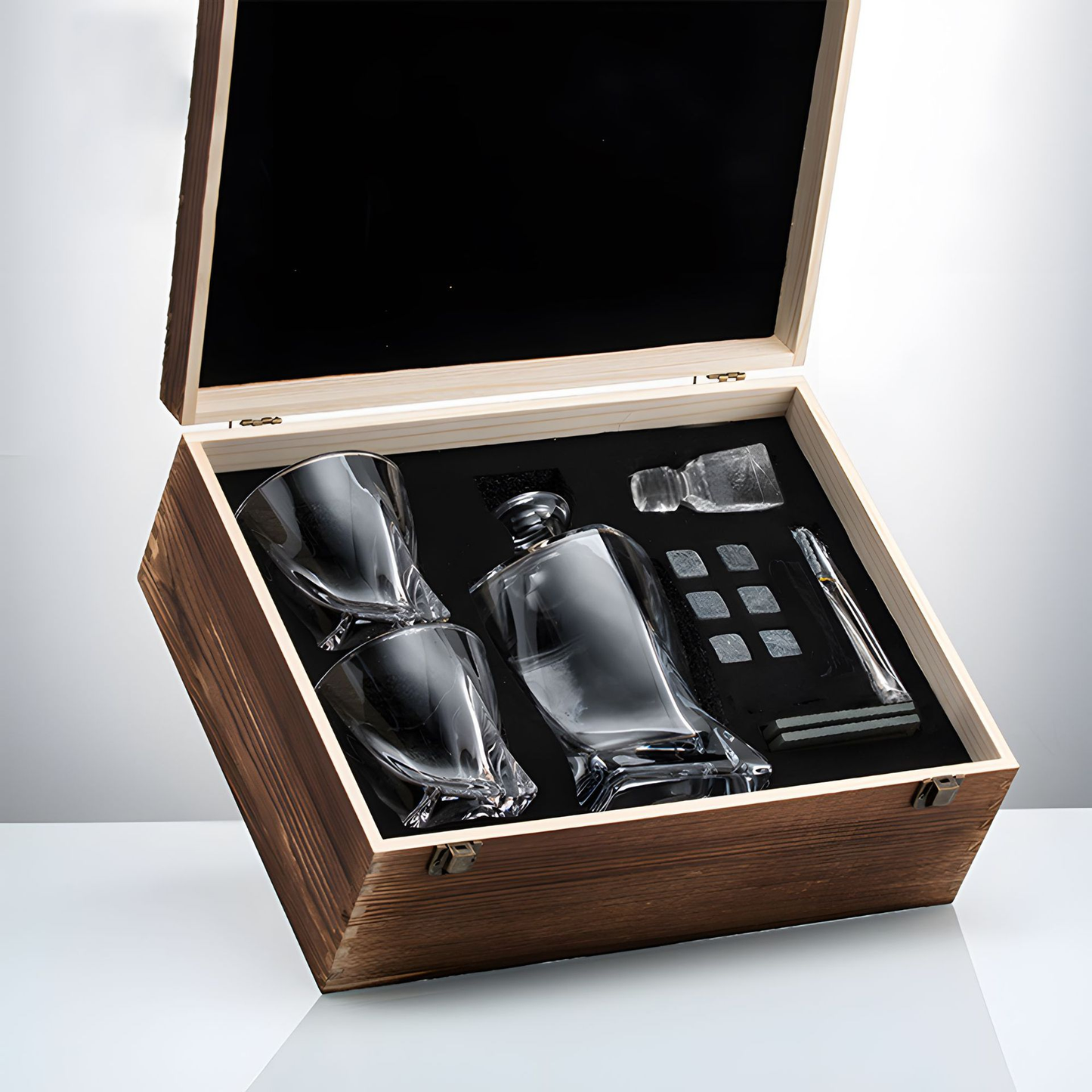 Kristall-Whiskey-Set mit Karaffe und Bechern – Luxus für Kenner