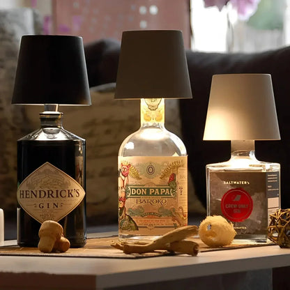 Moderne Flaschen-Lampe im Stilvolles Design