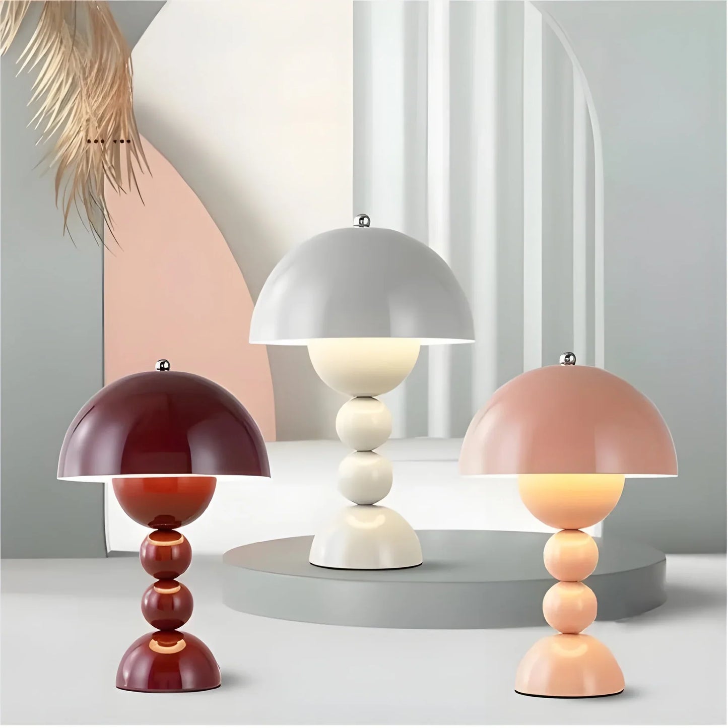 Skandinavische Tischlampe mit Goldakzenten – Moderne Designlampe für Wohnzimmer Schlafzimmer & Büro