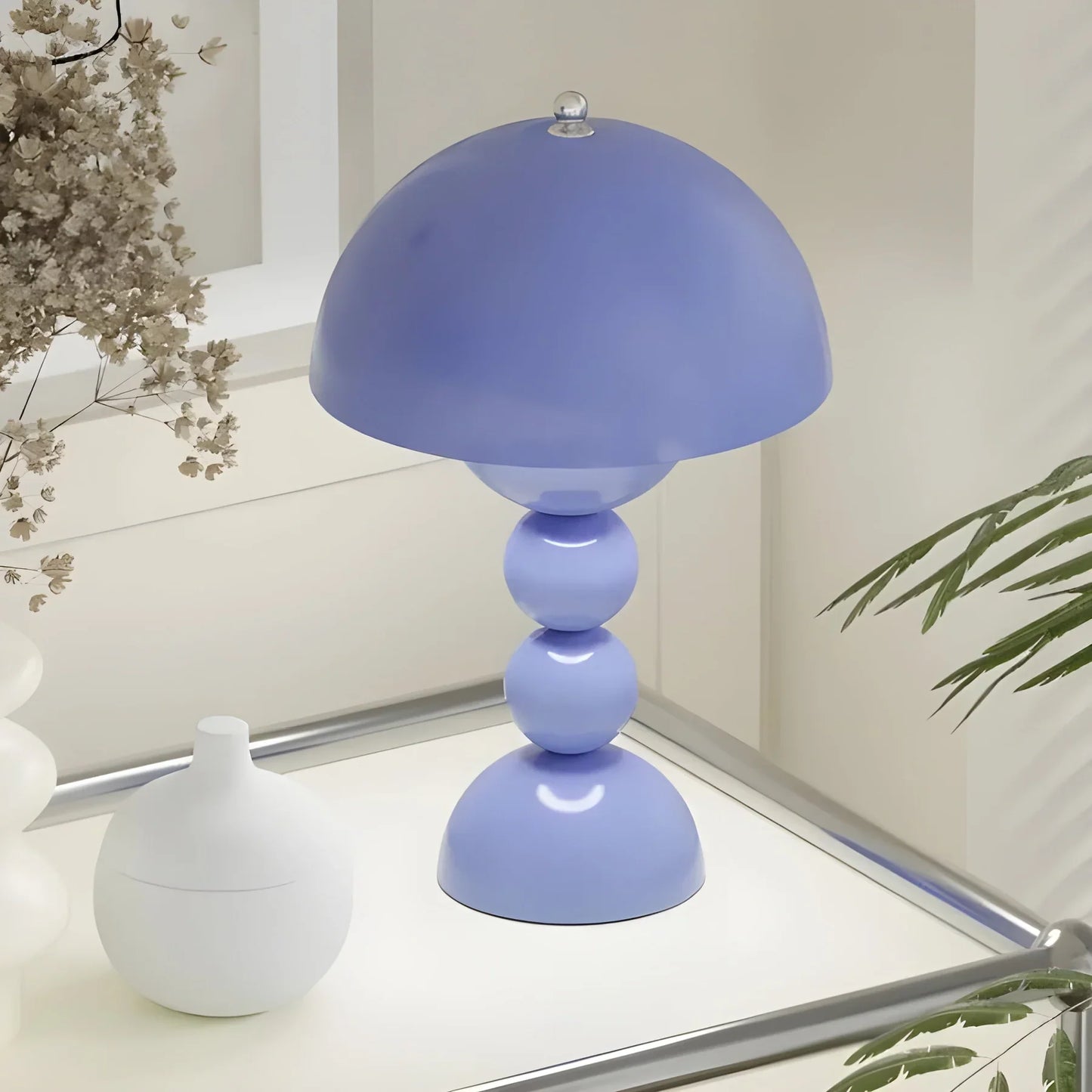 Skandinavische Tischlampe mit Goldakzenten – Moderne Designlampe für Wohnzimmer Schlafzimmer & Büro