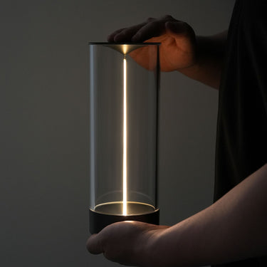 Zylindrische Magnet-Tischlampe mit Softlight-Technologie