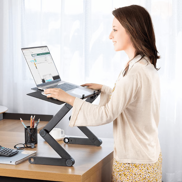 360° Rotierbarer Laptophalter für optimale Positionierung