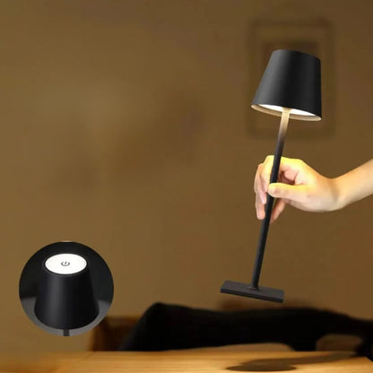 Moderne LED Tischleuchte mit Akku für gemütliche Beleuchtung